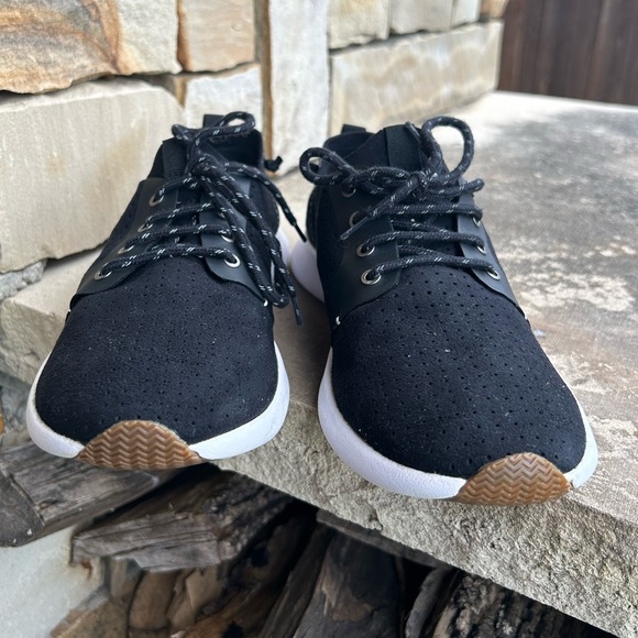 Steve Madden Brick black lightweight mens sneakers w/breathable Design Sz-9. M - Picture 5 of 12